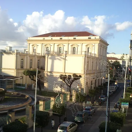 住宿加早餐酒店 生态住宿加早餐酒店 4*